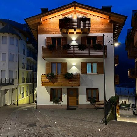 Appartamento Casa dei Tabachi Molveno Esterno foto